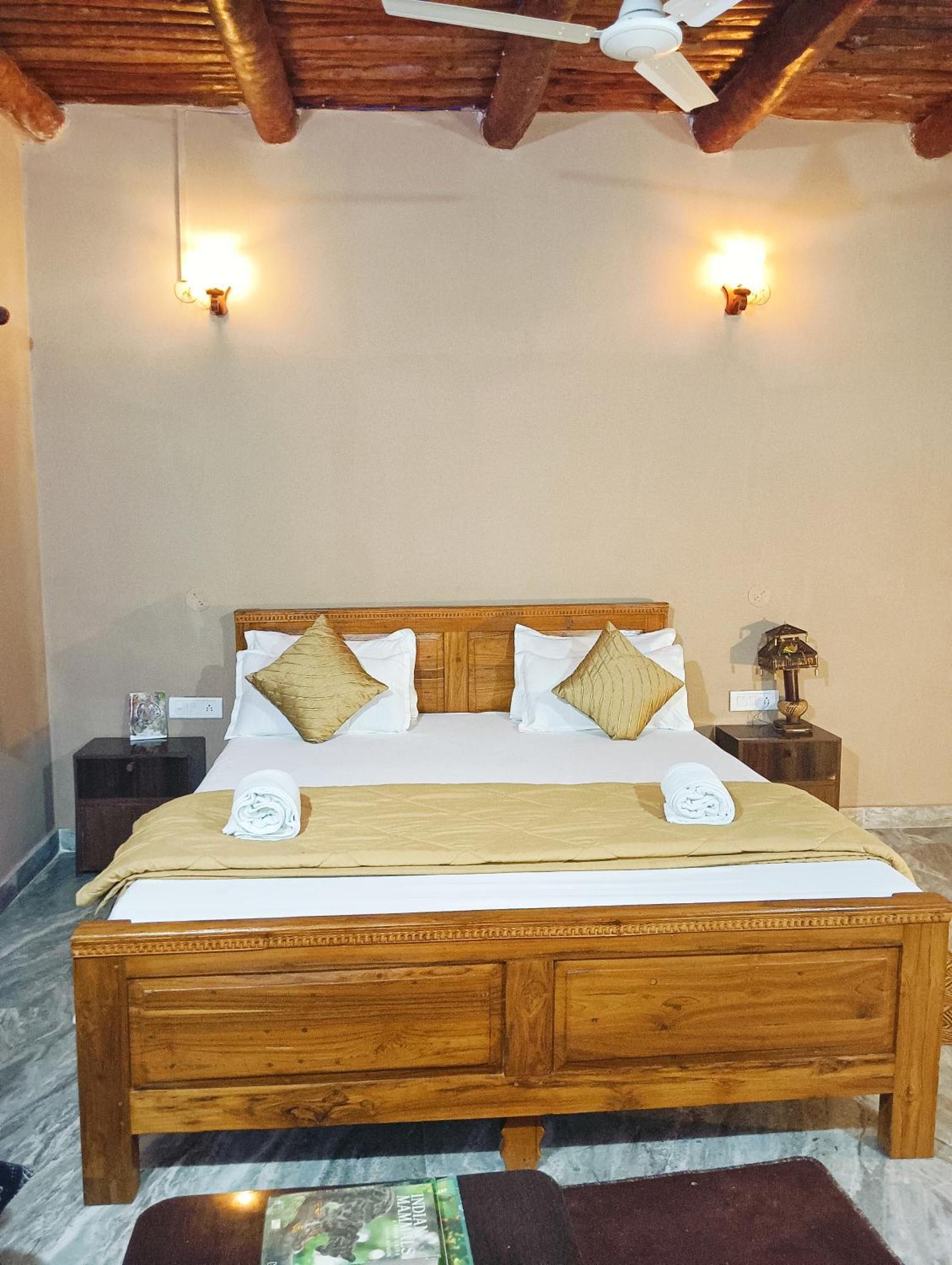 Sadhna Sadan Homestay Panna Madla Eksteriør bilde